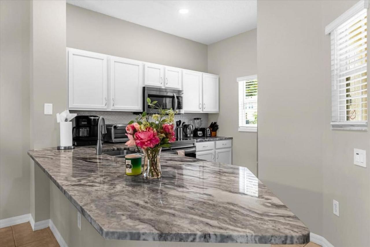 Emerald Island Resort 3 Bedroom Near Disney Kissimmee Exteriör bild